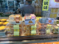 -鲍师傅糕点(江苏路店)