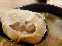 -小杨生煎(金山百联购物中心3楼店)