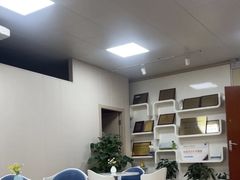 -上海大学附属上海和平眼科医院