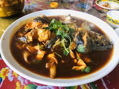 -何适山庄 ·可团建(水长城P2停车场店)