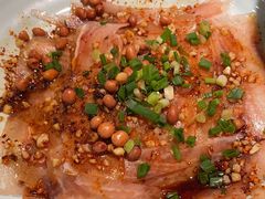 -肖四女乐山跷脚牛肉(滨江天街店)