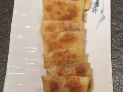 -靠山屯东北农家菜(八龙桥雅苑店)