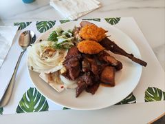 -中央电视塔旋转餐厅