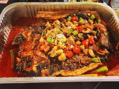 -鸣记脆皮烤鱼·海鲜烤鱼(三八广场店)