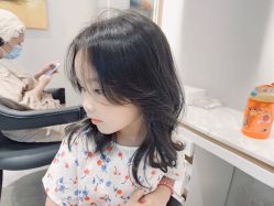 -Kraemer Paris  苏豪路易士·嘉玛发廊