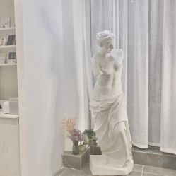 -Moyue HAIR SALON