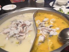 -严厨老坛酸菜鱼(吴江万宝店)