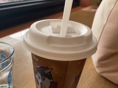 -必胜客(上海华谊新所店)