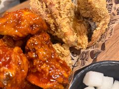 -BHC炸鸡(明洞总店)