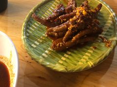 -二孃鸡爪爪(东郊记忆店)