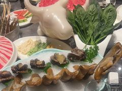 -德天肥牛海鲜火锅(城西银泰店)