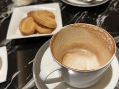 -Salon de Ville浦江汇(上海外滩华尔道夫酒店店)