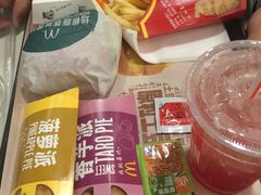 -麦当劳(中二横路店)