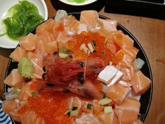 三文鱼火山丼-魔丼屋(日月光店)