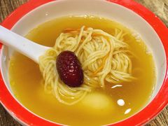 港式生面-小龍鳳·港式海鲜打边炉(沙湖路店)