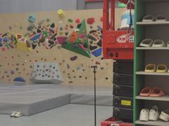 -绿壁虎攀岩基地(Tcar店)