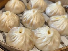 -馋三尺蟹粉小笼(人民广场店)