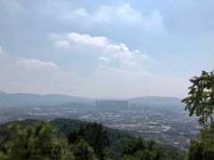 -灵岩山风景区