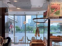 -奈雪的茶(东原悦荟店)