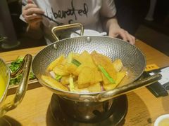 -隔壁老王·家常云南菜(花巷店)