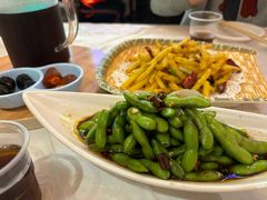 -肥肥虾庄·金牌油焖大虾(首义路店)