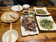 手把肉-牧马人奶茶馆(乌兰察布总店)