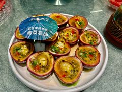 百香果蒸中鲍鱼-79号渔船海鲜饭店(宝安店)