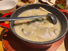 酸汤煮嫩滑鱼片-小大董·烤鸭(五棵松店)