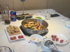 -七欣天香辣蟹火锅(闵行浦江欢乐颂店)
