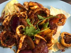 -东海岸人工湖美食村