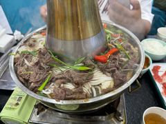 -撒拉人家.酸菜牦牛肉火锅