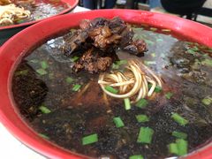 -小龙大肉面馆