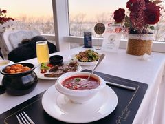 -圣彼得堡观江俄餐厅(中央大街黑金冠店)