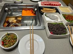 -海底捞火锅(让胡路万达店)