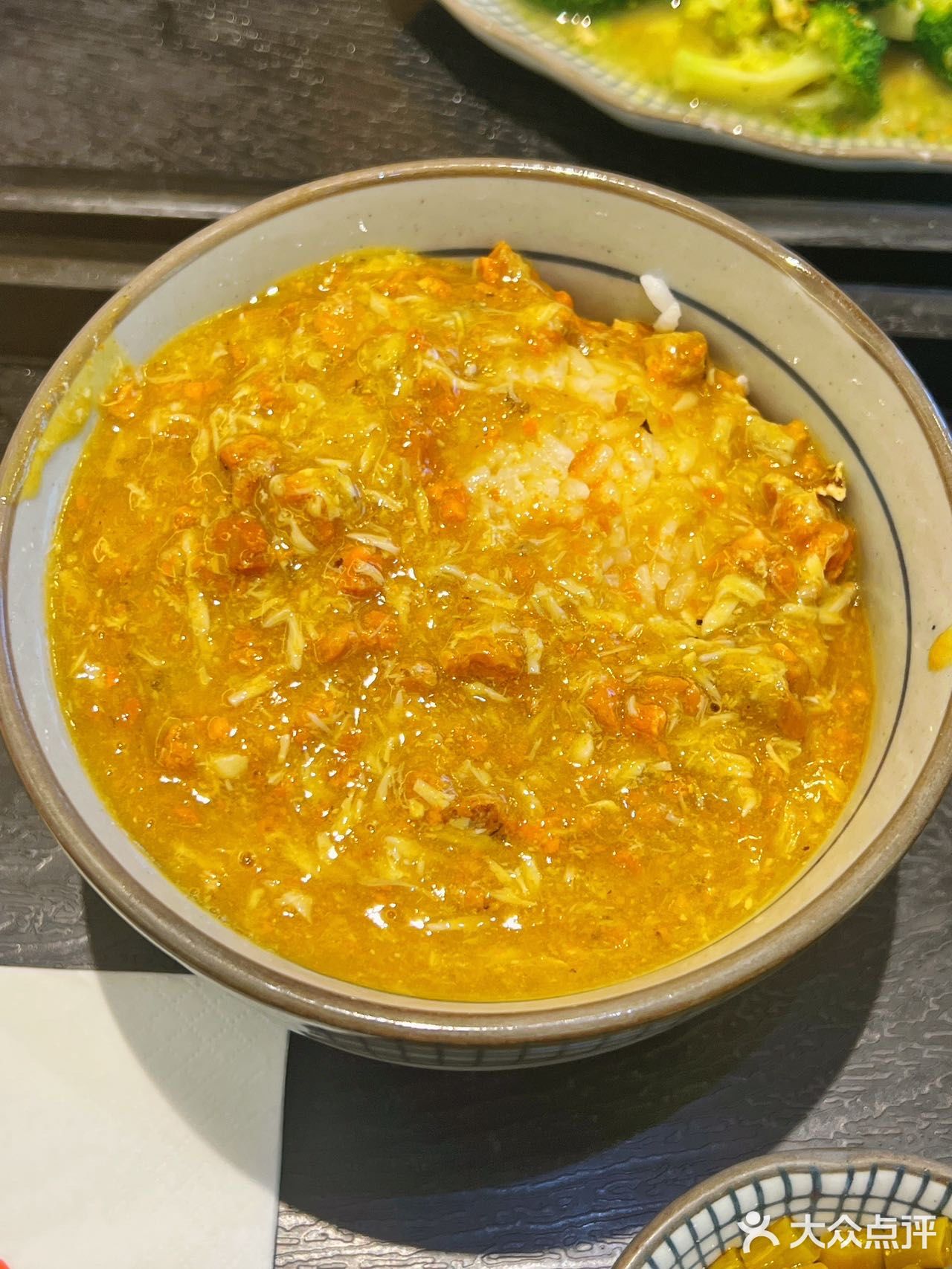 十二只螃蟹只为做一碗蟹黄捞饭