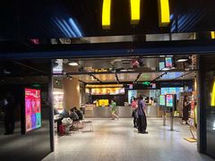 -麦当劳(中山公园龙之梦店)