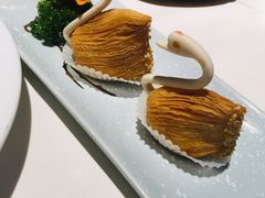 榴莲酥-申粤轩酒楼·三十年粤菜经典(丁香花园店)