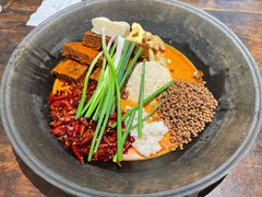 -四小区火锅·巷子里的重庆火锅(花照壁店)