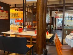 -阿瓦山寨·湘菜现炒·剁椒鱼头王(咸阳总店)