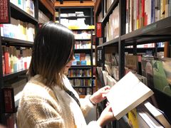 -SISYPHE BOOKS西西弗书店(龙湖滨江天街店)