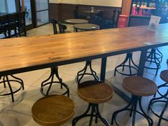 大堂-星巴克(湖州梅地亚广场店)