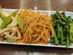 特色凉菜-丝路伊兰·兰州牛肉面(牛街总店)