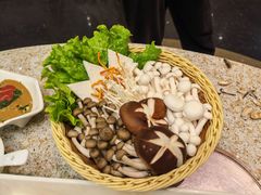 -福娣·金沙银贝海鲜火锅