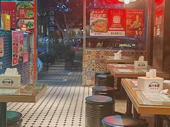 -肥汁米蘭香港米线(定西路店)