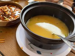 -土砂锅生态山庄·非遗砂锅雅鱼