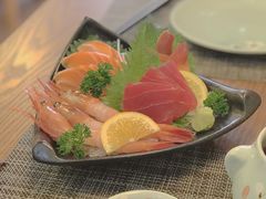 -月见·烧鸟酒场居酒屋(农科路店)