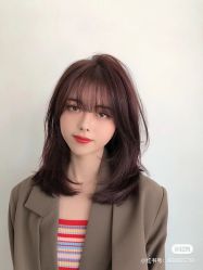 -时尚殿堂明星门店