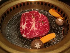 -山川小町·极番烧肉(新地假日广场店)