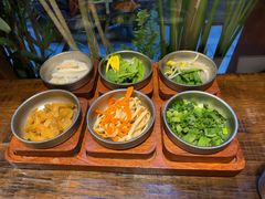 -银米·云南传统过桥米线(双廊黑金冠店)