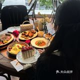 分享东阳生日餐厅🍴被鲜花包围的漂亮饭💐
